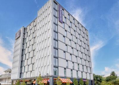 Premier Inn (Avebury Boulevard)