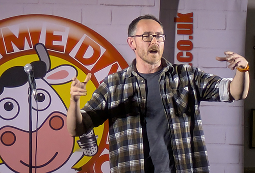 Review The Comedy Cow Andy Gleeks - Sep 25
