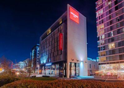 Leonard Hotel