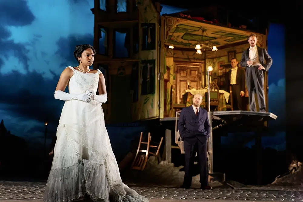 Review An Inspector Calls 2025