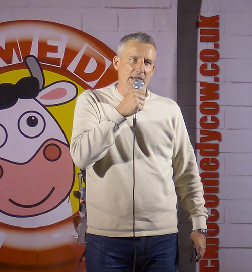 Review The Comedy Cow Tim Saint - Sep 25