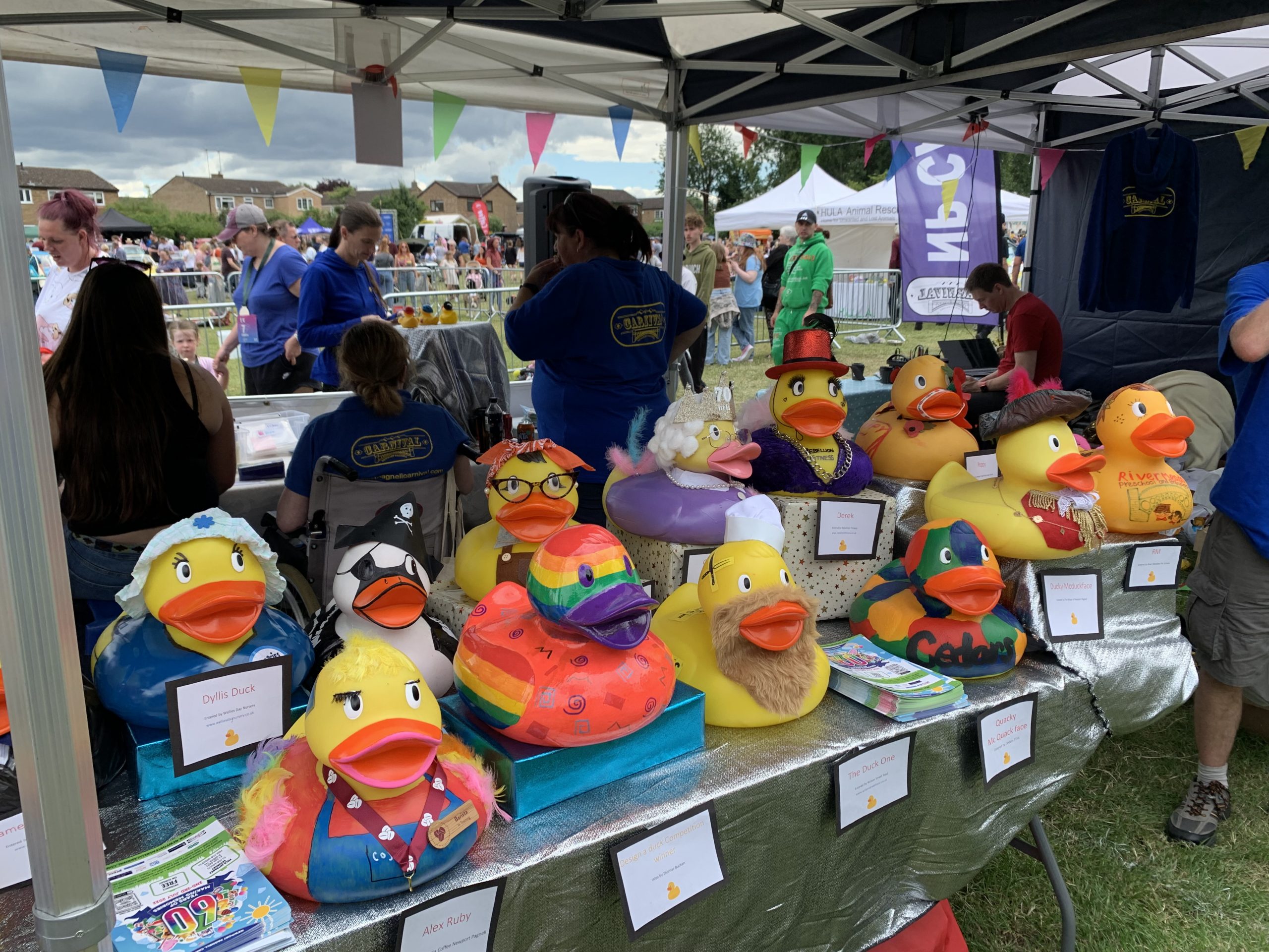 Newport Pagnell Carnival 2025 - Big Ducks