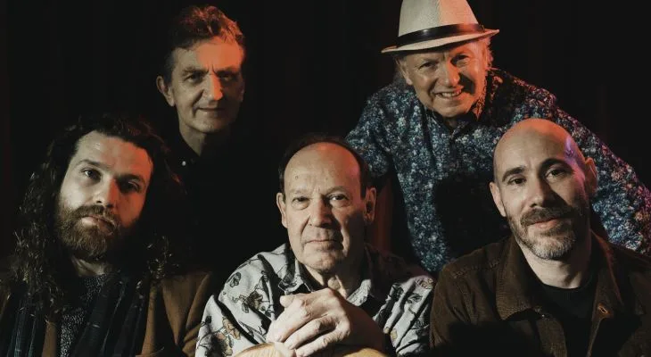 Dave Kelly Band - The Stables Theatre - Apr 25