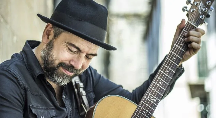 Iago Banet - The Stables Theatre - March 25